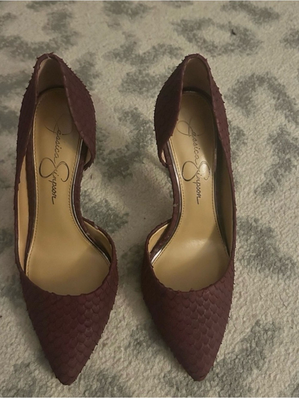 Jessica Simpson Burgundy Textured Pointed D'Orsay Pumps